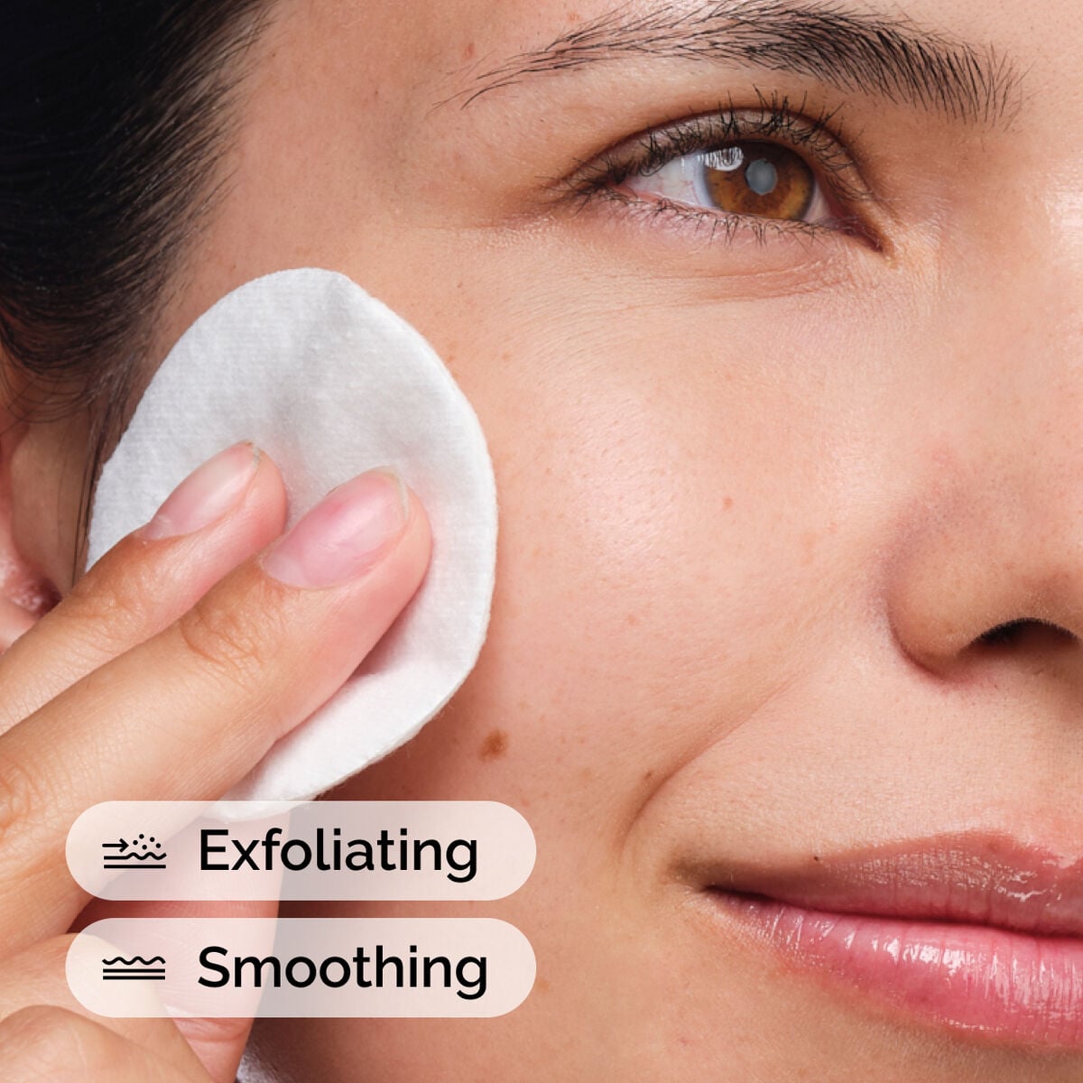 glycolic-acid-7-exfoliating-toner-p7 ord-glycolic-acid-exfoliating-toner-model-application-with-benefits.jpg